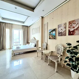F F House Apartahotel Ciudad Ho Chi Minh (Saigón)